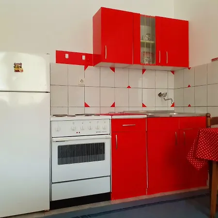 Apartman Domazet شقة بال