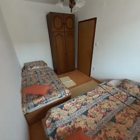 شقة Apartman Domazet *