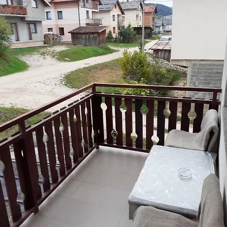 Apartman Domazet بال